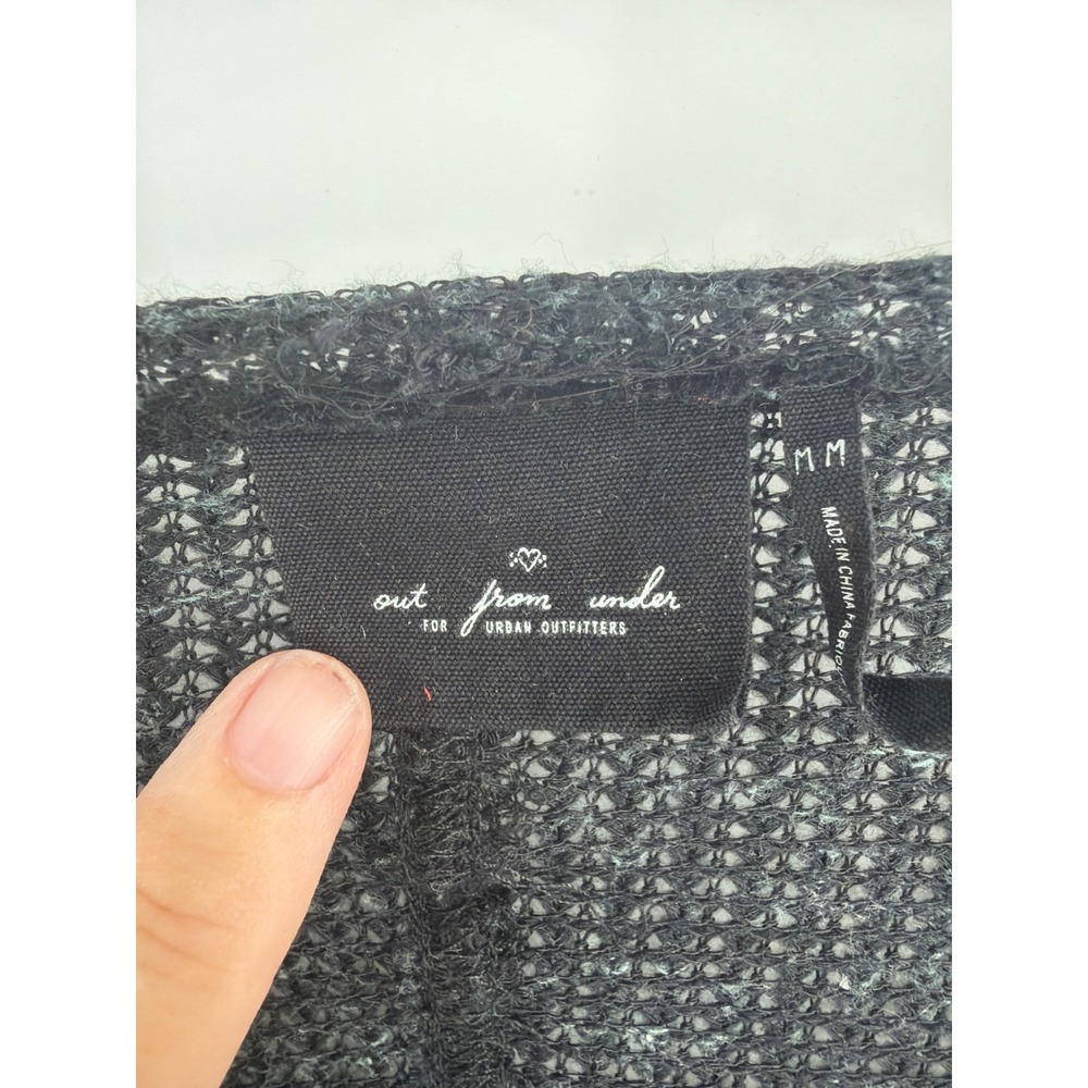 Out From Under Urban Outfitters Charcoal Grey Open Knit V-Neck Cropped Sweater M - Picture 3 of 5